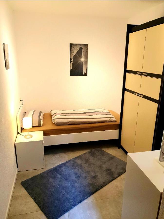 Ferienwohnung Am Parkwohnstift Бад Кисинген Екстериор снимка